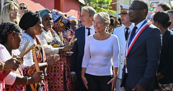 Borne à Mayotte : pourquoi l'archipel connaît une crise sans précédent