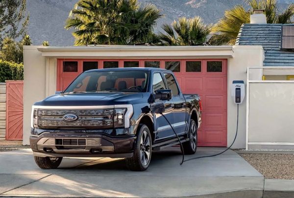 Voitures électriques : 3900 concessionnaires américains ont écrit à Biden pour lui dire qu'elles ne se vendent pas
