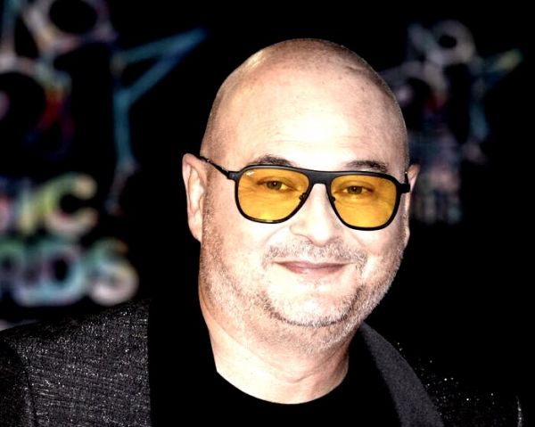 Cauet: «J'ai récemment découvert que j'étais cousin avec Emmanuel Macron»