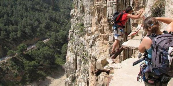 El caminito del Rey en Espagne, le sentier de randonnée le plus dangereux du monde