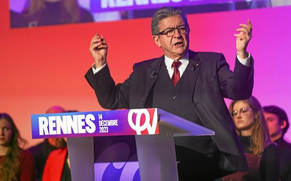 « Je n'ai invectivé personne » : Jean-Luc Mélenchon devant 800 personnes à Rennes