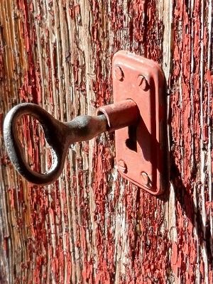 Comment changer une serrure de porte d'entrée ?