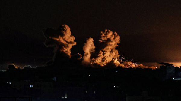 Des bombardements israéliens sur Khan Younès, les familles d'otages plaident pour un accord