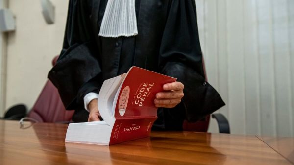 Prescription des crimes de sang : deux journalistes spécialisés réclament un débat sur « ce pardon légal »