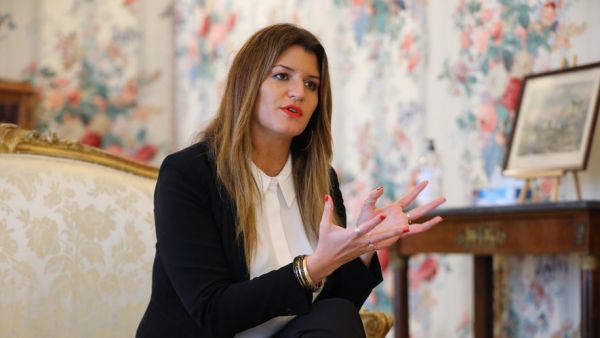 Nouveau livre de Marlène Schiappa : l'ancienne ministre se lance dans la "new romance", style popularisé par "50 nuances de Grey"