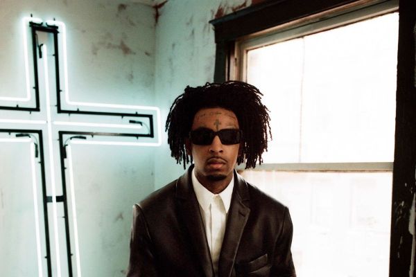 21 Savage justifie sa décision de ne plus porter de bijoux