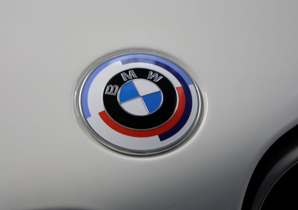 Avis d'analystes du jour : Kering, Bureau Veritas, Nemetschek, Wise, Zalando, Aperam, BMW...