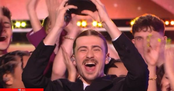 Voici le clip du tube de Pierre Garnier de la Star Academy: "Ceux qu'on était” (VIDEO)