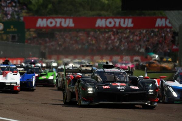 Toyota vainqueur stratège à Imola, Ferrari piégé par la pluie