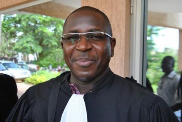 Burkina: la justice ordonne à nouveau la libération dun célèbre avocat (AFP)