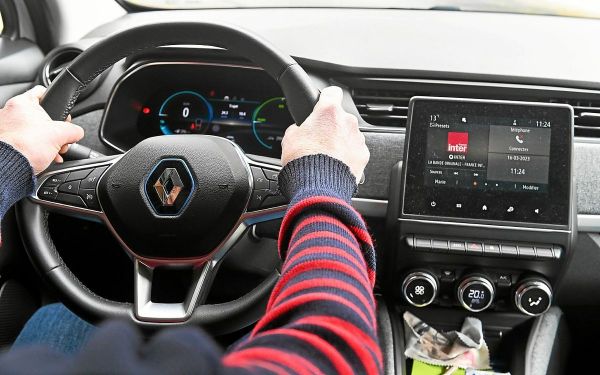 Acheter une voiture d'occasion : comment éviter les arnaques