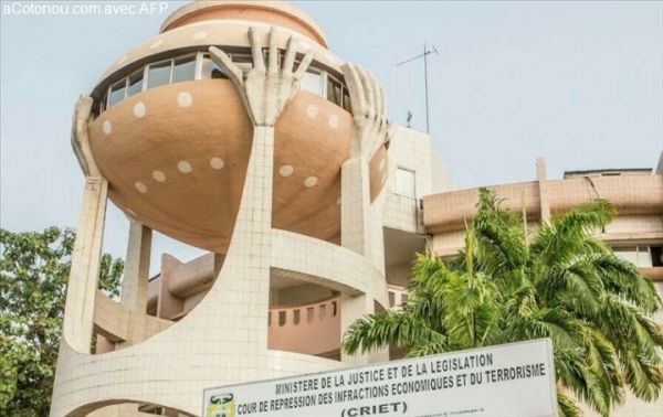 Bénin: la Criet ouvre le procès de 42 personnes interpellées lors de lélection présidentielle de 2021 (RFI)