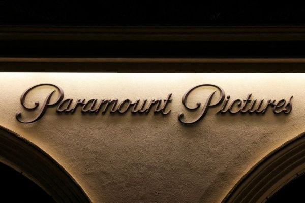 Les Redstone et Ellison font des concessions aux investisseurs de Paramount, selon Bloomberg News