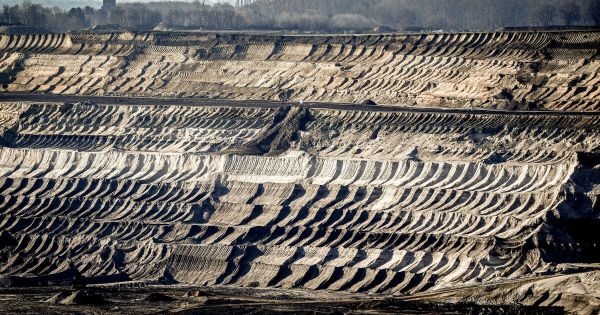 En Allemagne, on veut transformer de gigantesques mines de lignite en bases de loisirs
