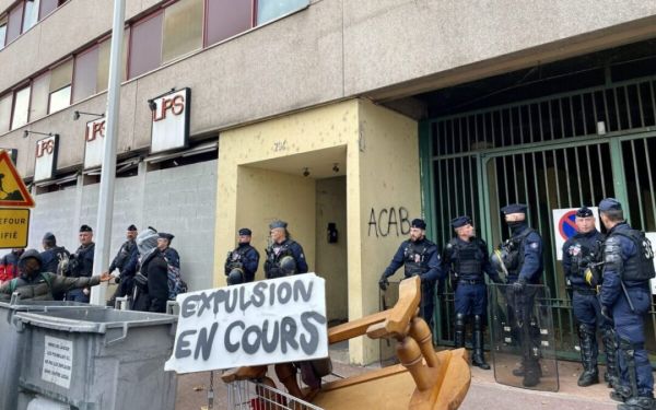 Lyon : un rassemblement pour soutenir les occupants du squat Denuzière