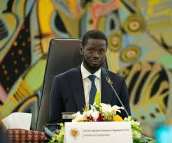 DIRECT DE PALAIS - Le Président Diomaye reçoit les cahiers doléances des...