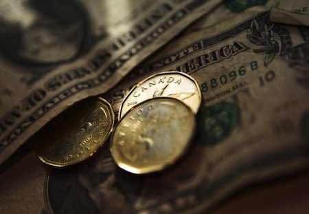 Le prêteur australien NAB annonce une baisse de ses bénéfices, mais laisse entendre que la compression des marges bancaires s'atténue