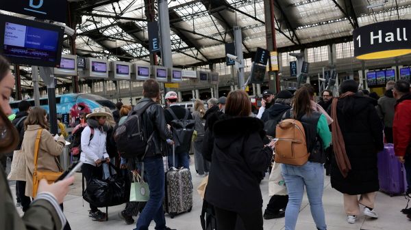 Paris : une femme agressée sexuellement dans le train à la gare de Lyon