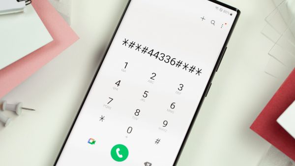 Tous les codes secrets d'Android pour débloquer des fonctions cachées sur votre smartphone