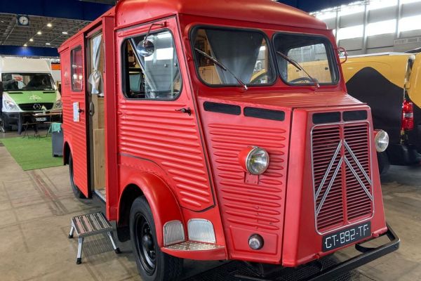 Un "moyen incroyable de voyager" : le salon VanLife Expo s'ouvre à Grenoble autour du succès des véhicules aménagés