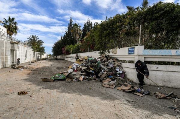 Réalités ubuesques des migrants illégaux vivant en Tunisie: Nouvelle évacuation de force ce 03 mai à Tunis