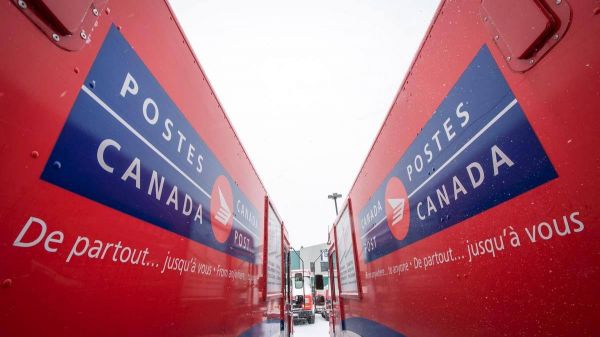Pertes de 748 M$ en 2023: changement de cap nécessaire pour Postes Canada