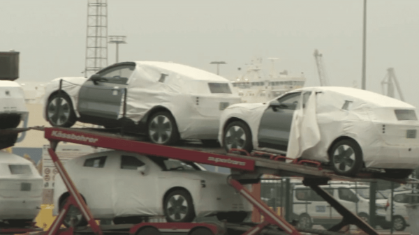 Automobile : les voitures électriques chinoises inondent le secteur