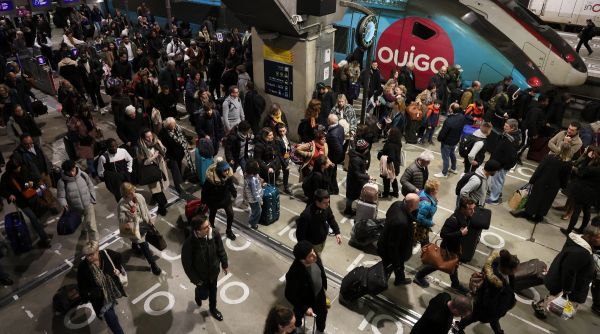 Pour 1€ de pourboire, cette employée des sanitaires de la gare Montparnasse est licenciée