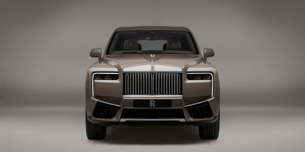 Le Rolls-Royce Cullinan Series II s'offre une rhinoplastie et plus de luxe