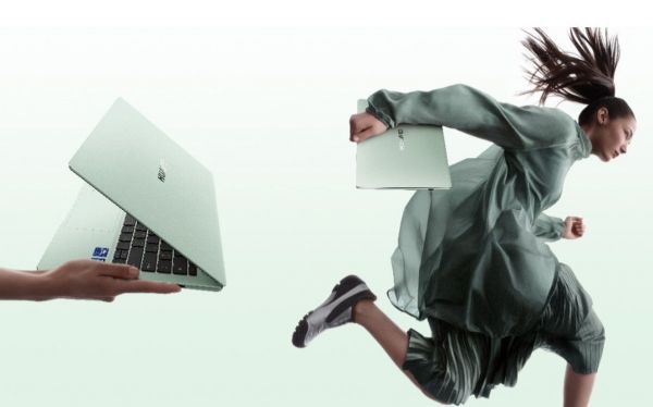Huawei présente le MateBook X Pro 2024, un PC ultra puissant qui pèse moins d'un kilo