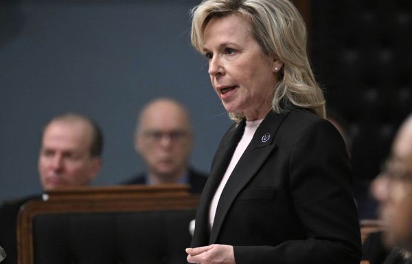 Biron dit qu'elle n'a pas à savoir si le Bureau du Québec en Israël aide des firmes d'armement
