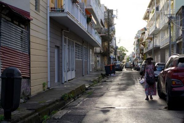 Pollution de l'air : alerte rouge aux particules fines en Guadeloupe
