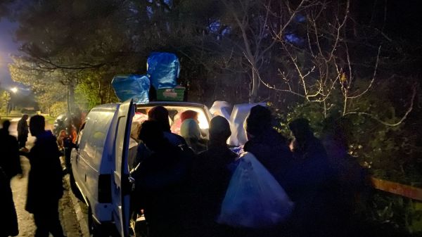 TEMOIGNAGES. "Des policiers se sont approchés avec un couteau et ont crevé le zodiac" : des migrants dénoncent les techniques parfois violentes des forces de l'ordre dans la Manche