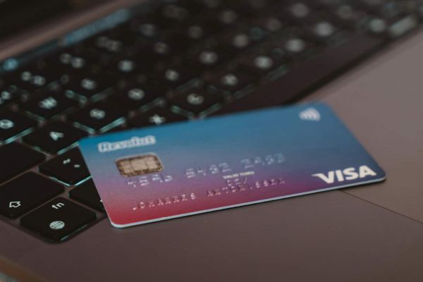 Visa va fournir l'historique d'achats de ses clients aux commerçants pour faciliter la publicité ciblée
