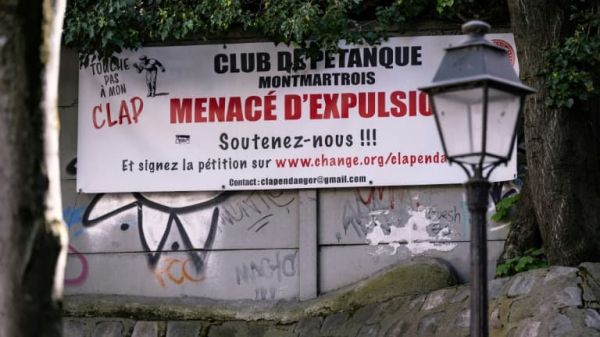 INFO BFM PARIS ÎLE-DE-FRANCE. Enquête ouverte après l'incendie à l'hôtel particulier jouxtant la ZAD des boulistes de Montmartre