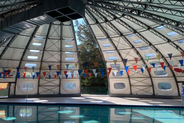 « Dans le grand bain », sur France 3 : des piscines « Tournesol » aux bassins olympiques