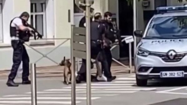 Haute-Saône : un homme tire à la kalachnikov en centre-ville d'Héricourt