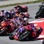 Malin comme un singe, Bagnaia piège Martin et s’impose avec poigne en MotoGP