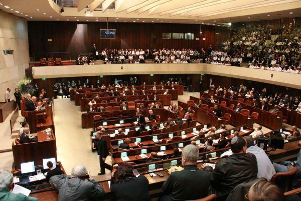 La Knesset tiendra un vote préliminaire pour désigner l'UNRWA comme organisation terroriste (Jerusalem Post)
