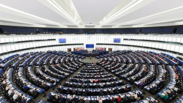 Élections européennes : mode de scrutin, nombre d'eurodéputés, groupes politiques... L'essentiel à savoir sur le Parlement européen