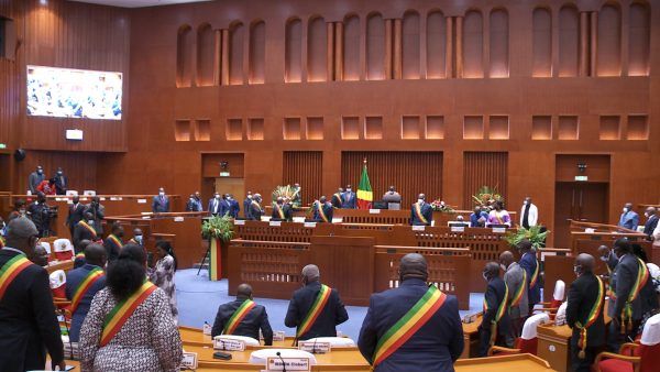 Congo : les problèmes d'eau et d'électricité sur la table des sénateurs