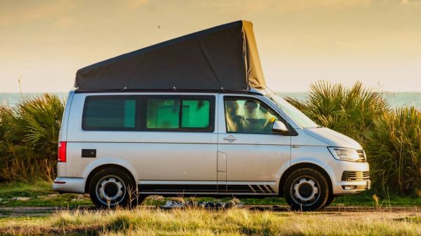 Comment choisir une tente de toit pour 4 personnes ?