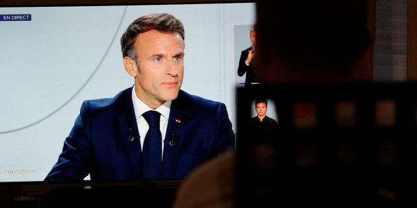 Interview d'Emmanuel Macron sur France 2 et TF1 : l'Arcom appelle les chaînes « au strict respect » des temps de parole