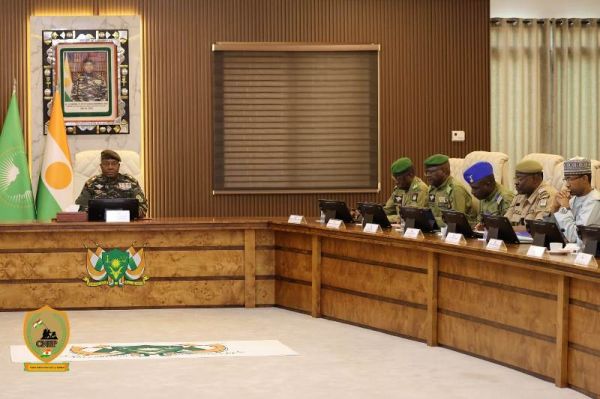Mines: le gouvernement acte le retrait de permis pour grande exploitation d'uranium accordé à IMOUMAREN S.A, filiale d'ORANO au Niger