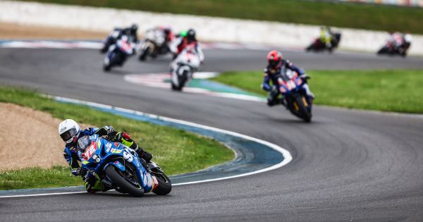 Superbike français – A Magny-Cours, nouveau podium pour le Suisse Killian Aebi
