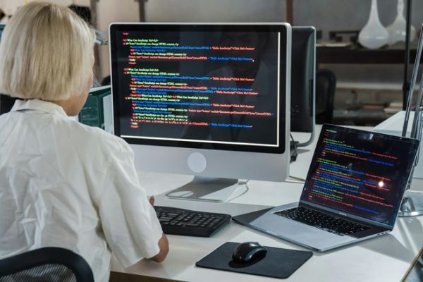 L'IA générative de Mistral disponible chez watsonx.ai d'IBM