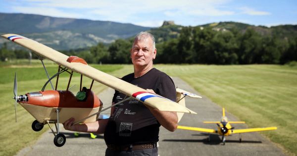 Insolite. « C'est une drogue ! » : ce Haut-Alpin fabrique des maquettes d'avions