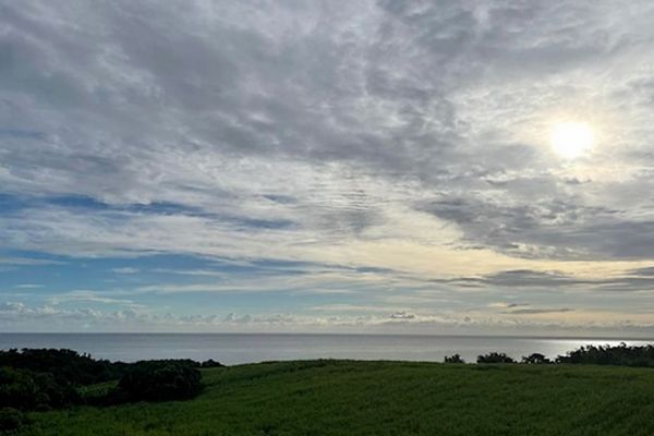 La Réunion : du soleil, des nuages, quelques gouttes et 28 °C