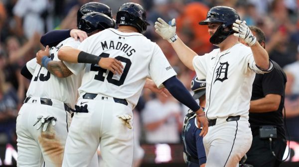 Sept PP pour Rogers et les Tigers dévorent Seattle