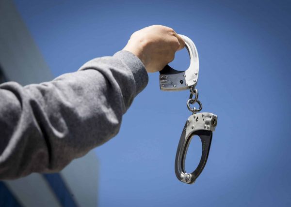 "Une fellation à un enfant de 12 ans..." : un élu de la ville de Chessy (Seine-et-Marne) arrêté pour viol